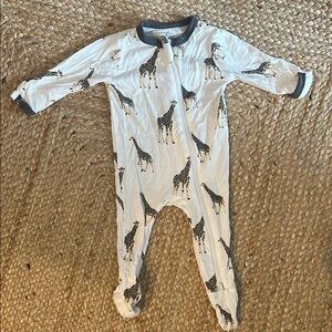 Kyte Giraffe Print Kids One Piece